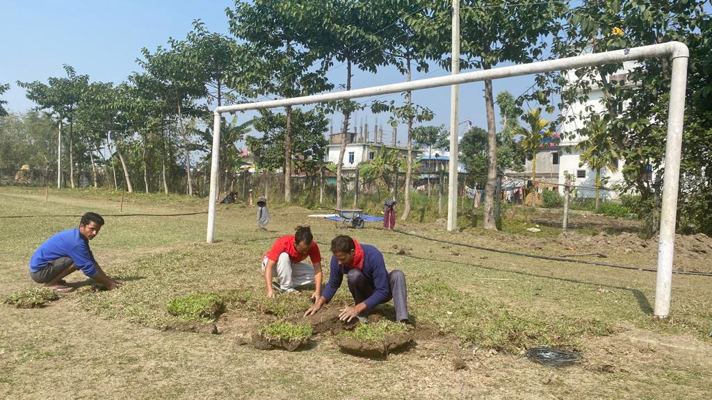 झापा गोल्डकप २०७८ नजिकिँदै जाँदा खेल मैदानको स्तरोन्नति सुरु